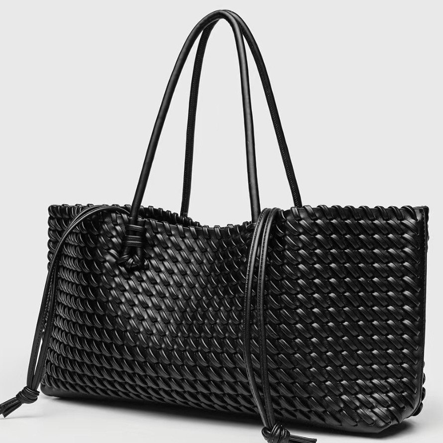 Niche Handmade Woven Bag And Vegetable Basket - Image 2