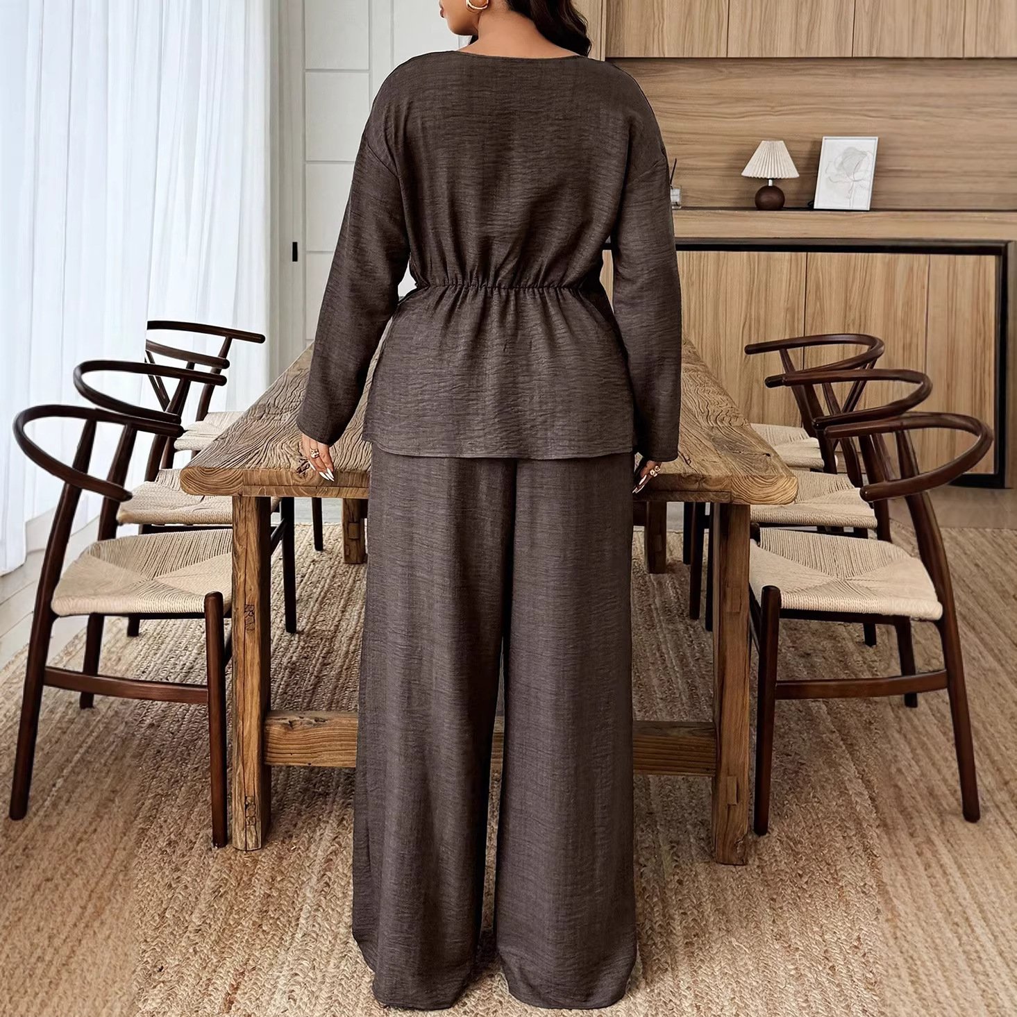 Long-sleeve Waist-cinched Round-neck Top Paired With Straight-leg Wide-leg Pants - Image 5
